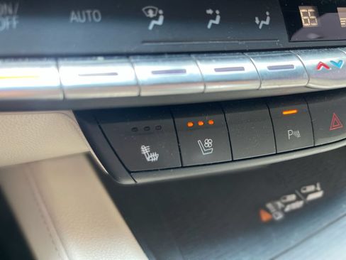 Used 2020 Cadillac CT4 Premium Luxury w/ Climate Package RWD image 16