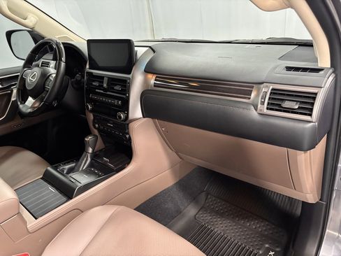 Used 2023 Lexus GX 460 Premium image 16