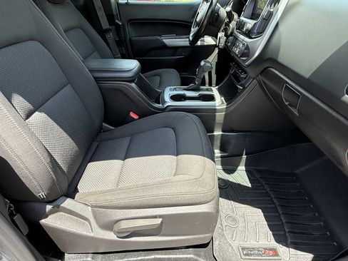 Used 2021 Chevrolet Colorado LT w/ Fleet Safety Package RWD image 14
