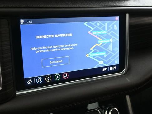 Used 2021 GMC Yukon Denali w/ Denali Premium Package image 33