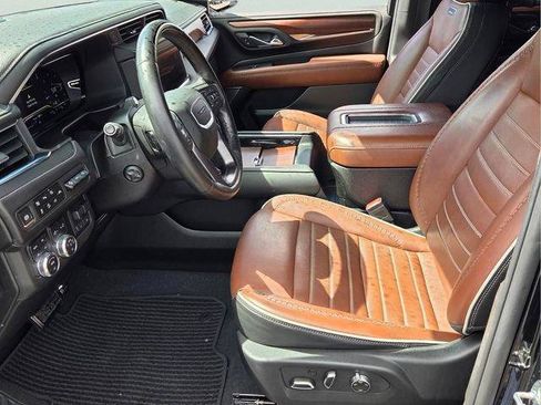 Certified 2024 GMC Yukon XL Denali Ultimate AWD/4WD image 10