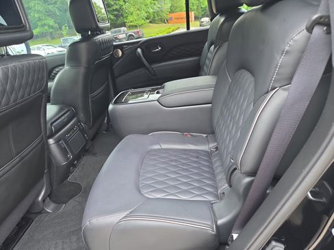 Used 2023 INFINITI QX80 Sensory w/ Cargo Package AWD/4WD image 7