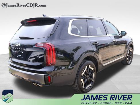 Used 2025 Kia Telluride S FWD image 18