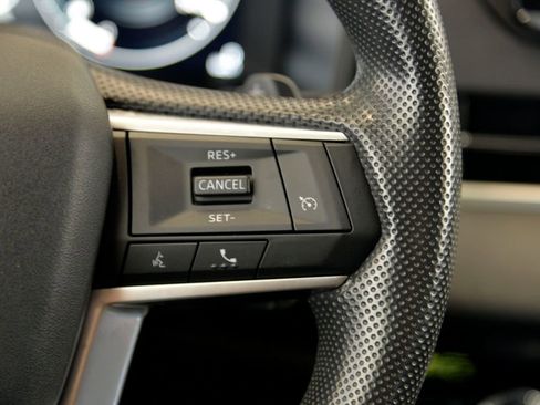 Used 2025 Mitsubishi Outlander ES AWD/4WD image 24