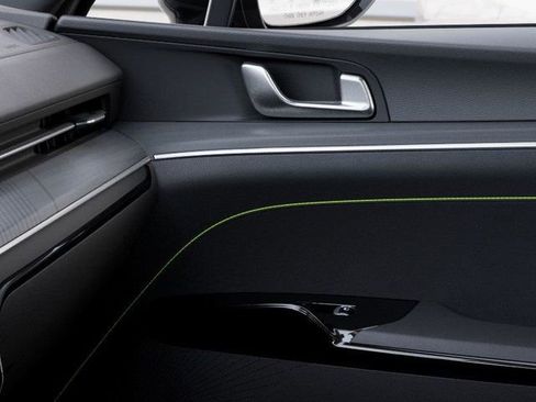 New 2026 Kia K5 GT FWD image 25