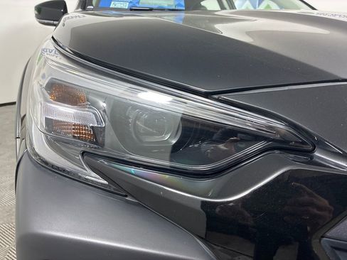 Certified 2025 Subaru Outback Premium AWD/4WD image 2
