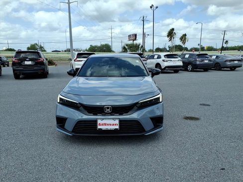 Used 2022 Honda Civic Sport image 3