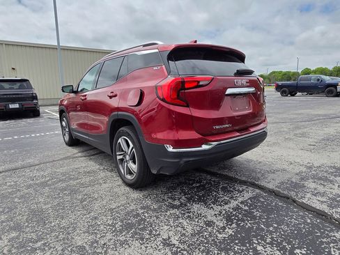 Used 2018 GMC Terrain SLT w/ Preferred Package FWD image 4