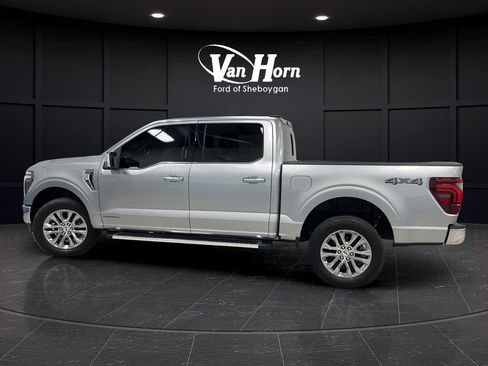 Used 2024 Ford F150 Lariat w/ Tow/Haul Package AWD/4WD image 4