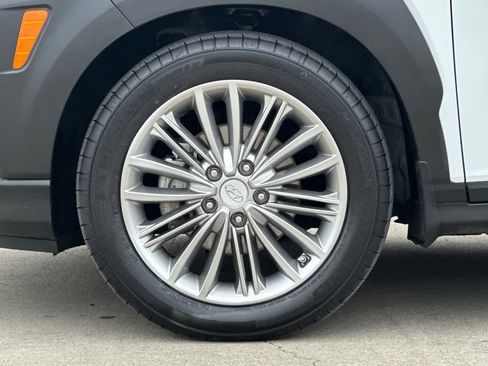 Used 2018 Hyundai Kona SEL image 25