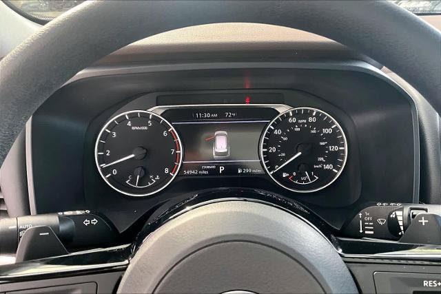 Certified 2022 Nissan Rogue SV FWD image 25