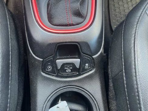 Used 2019 Jeep Compass Trailhawk w/ Cold Weather Group image 6