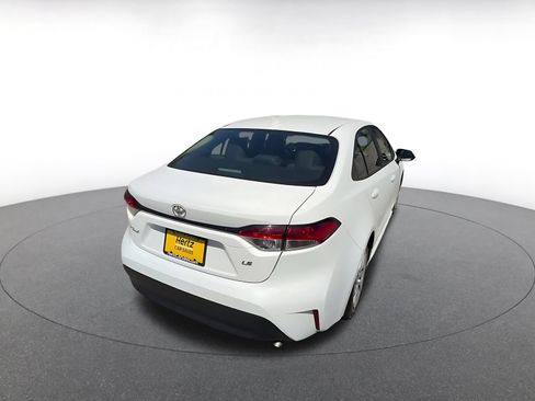 Used 2025 Toyota Corolla LE FWD image 14