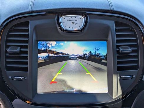 Used 2014 Chrysler 300 SRT8 w/ Leather Interior Group image 11