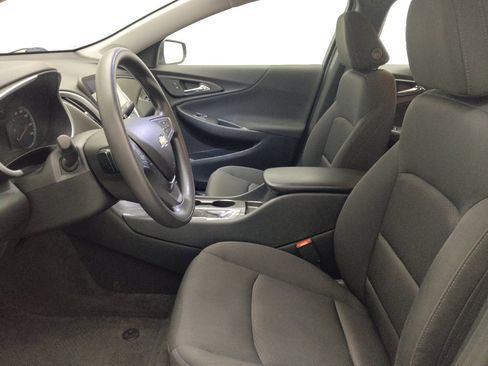 Used 2020 Chevrolet Malibu LS FWD image 17