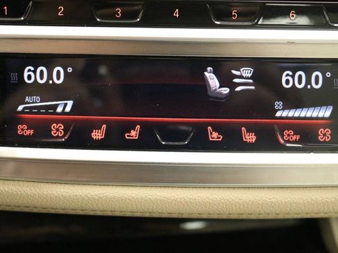 Used 2016 BMW 740i RWD image 56