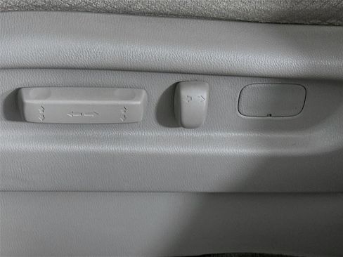 Used 2015 Honda Odyssey LX image 19