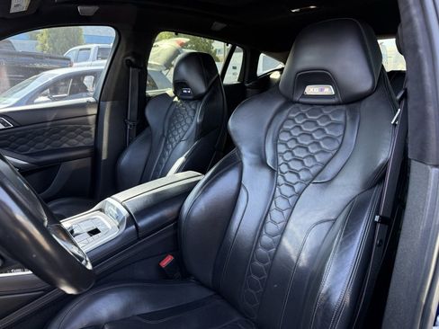 Used 2020 BMW X6 M Competition w/ Executive Package image 3