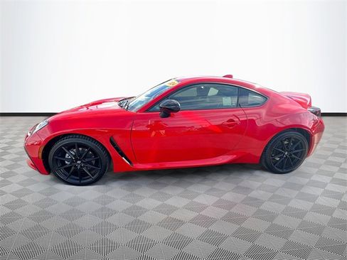 Used 2024 Toyota GR86 Premium image 4