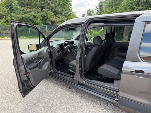 Used 2020 Ford Transit Connect XL FWD image 28