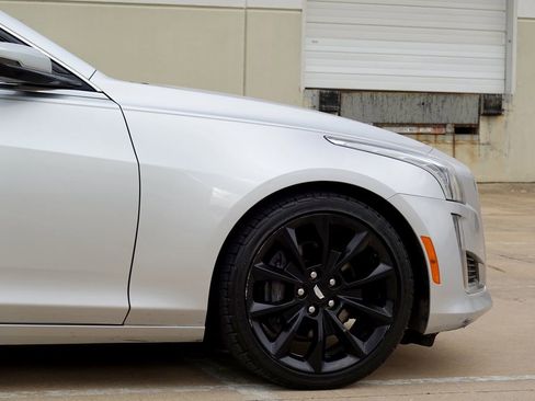 Used 2015 Cadillac CTS Luxury RWD image 25