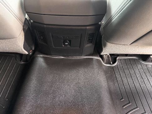 Used 2014 RAM 2500 Lone Star image 39