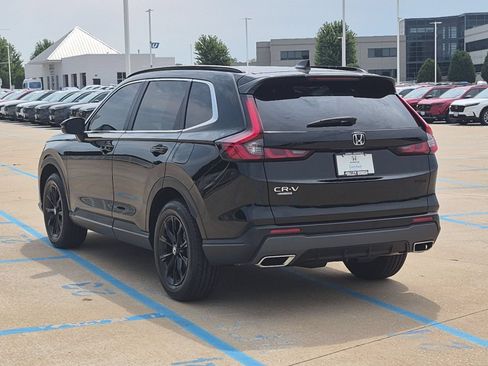 Certified 2025 Honda CR-V Sport image 9