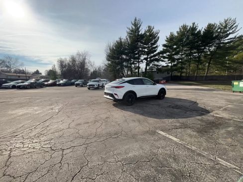 Used 2025 Buick Envista Sport Touring image 7