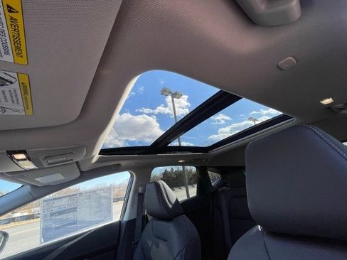 New 2025 Nissan Murano SL image 15