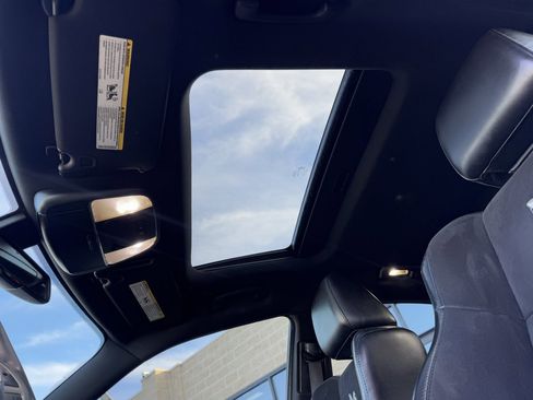 Used 2016 Dodge Charger R/T Scat Pack w/ Beats Audio Group image 25