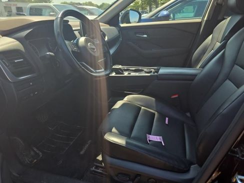 Certified 2023 Nissan Rogue SV w/ SV Premium B Package AWD/4WD image 10
