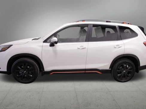 Used 2024 Subaru Forester Sport image 2