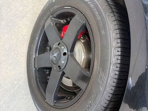 Used 2015 Chevrolet Camaro LS RWD image 13