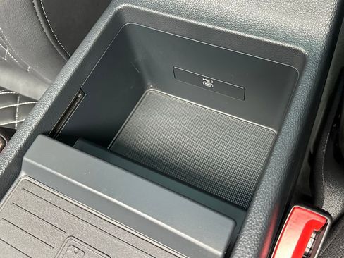 Used 2024 Audi SQ5 Prestige image 47