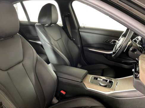 Used 2025 BMW 330i Sedan RWD image 6