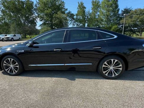 Used 2017 Buick LaCrosse Essence FWD image 5