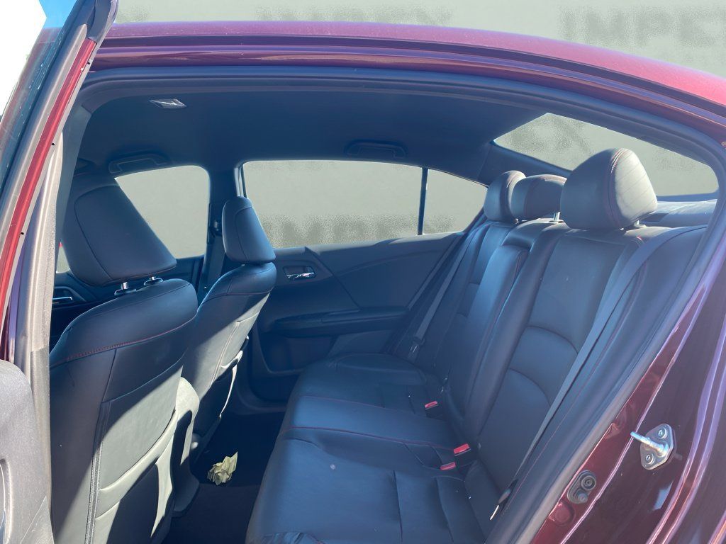 Used 2017 Honda Accord Sport Special Edition image 10