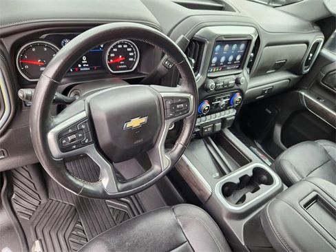 Used 2022 Chevrolet Silverado 3500 LTZ w/ Z71 Chrome Sport Edition image 8