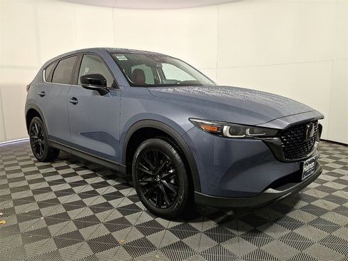 Used 2023 MAZDA CX-5 Carbon Edition image 4