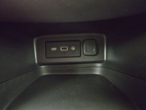Certified 2022 Chevrolet Equinox LT FWD image 27