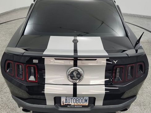 Used 2010 Ford Mustang Shelby GT500 RWD image 20