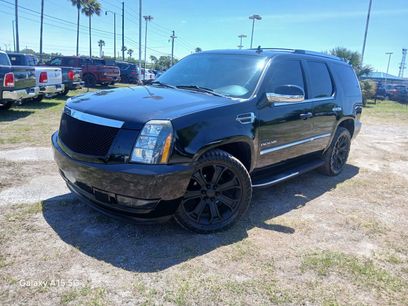 Used 2011 Cadillac Escalade AWD w/ Touring Package