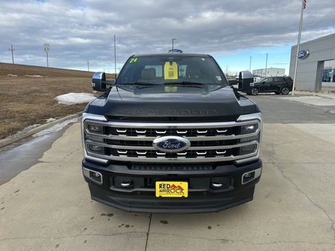 Used 2024 Ford F350 Platinum image 11