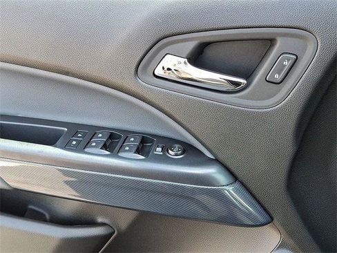 Used 2022 Chevrolet Colorado Z71 image 20