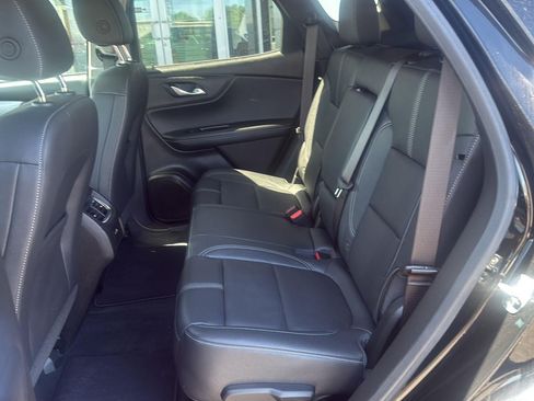 Used 2024 Chevrolet Blazer LT w/ Midnight/Sport Edition FWD image 13
