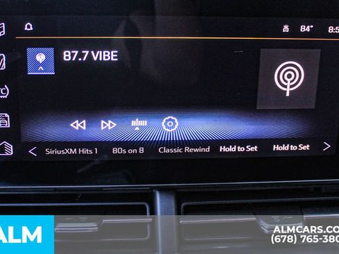 Used 2025 Chevrolet Trax LT FWD image 33
