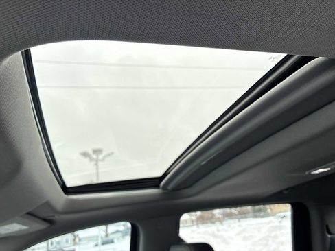 Certified 2020 GMC Sierra 1500 SLT w/ SLT Premium Package image 18