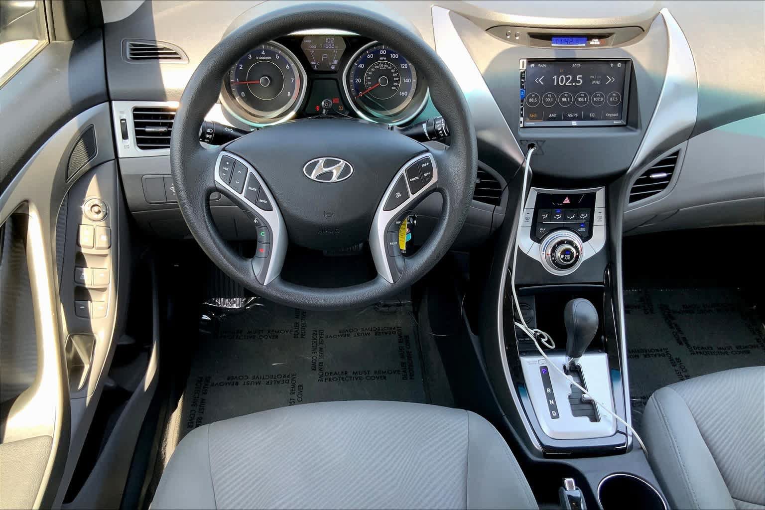 Used 2011 Hyundai Elantra GLS w/ Preferred Equipment Pkg 3 FWD image 5