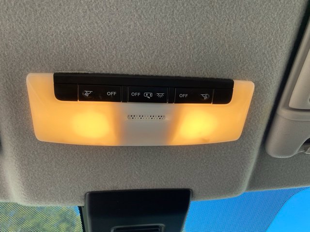 Used 2021 Nissan Kicks S FWD image 24