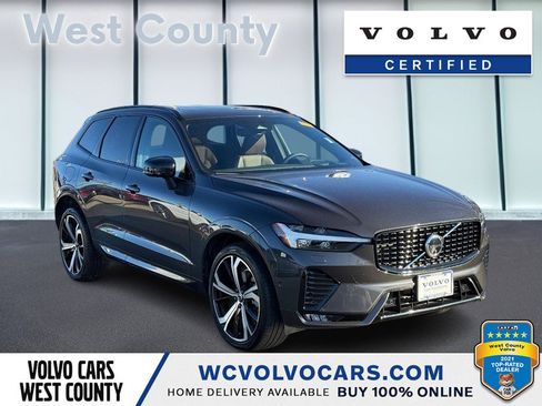 Certified 2023 Volvo XC60 B5 Ultimate w/ Climate Package image 1